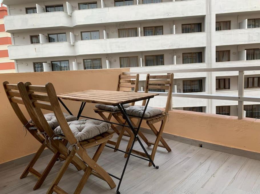 Apartamento Con Encanto Y Piscina فوينخيرولا المظهر الخارجي الصورة