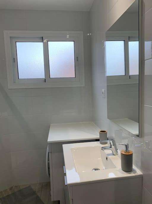 Apartamento Con Encanto Y Piscina فوينخيرولا المظهر الخارجي الصورة