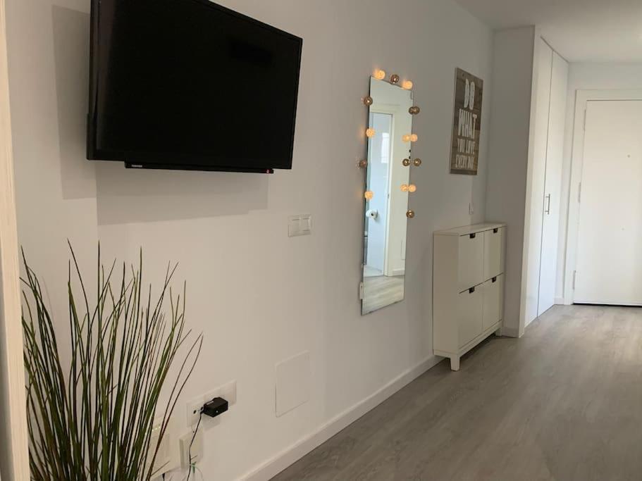 Apartamento Con Encanto Y Piscina فوينخيرولا المظهر الخارجي الصورة
